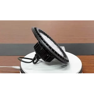 Lampu Highbay
